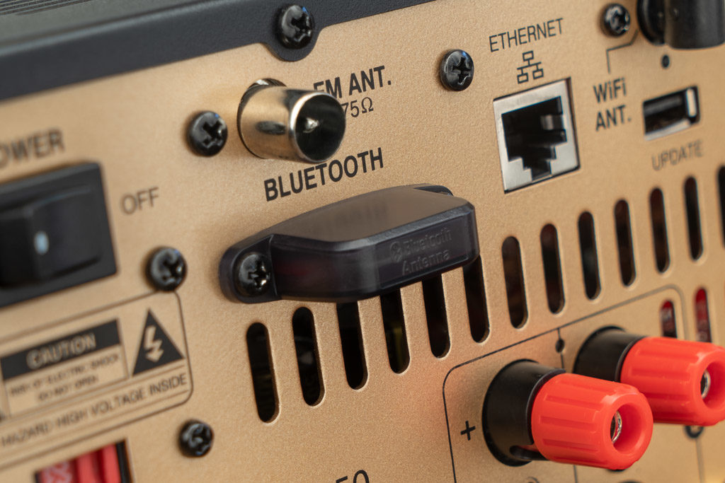 Drahtlose Zuspielmöglichkeiten beherrscht der MyConnect 50 selbstverständlich perfekt und auch Multiroom ist mit ihm möglich.