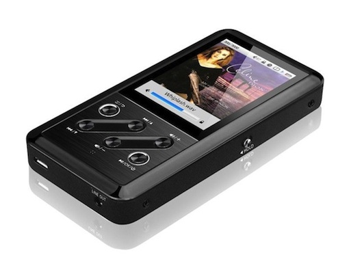 FIIO hat sich als Anbieter von Audiozubehör mit sehr gutem Preis-Leistungs-Verhältnis positioniert. Durch die professionelle industrielle Fertigung von Kopfhörerverstärkern und Line-Out-Adaptern für iPod, iPhone und Co. hat der chinesische Hersteller diesen Markt für Musikliebhaber mit schmalerem Geldbeutel erschlosssen.