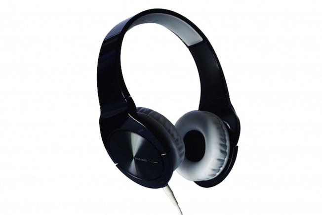 Pioneer, der Marktführer von DJ-Equipment stellt zur IFA neues Kopfhörer Line-up vor. Ganz vorn mit dabei, das On-Ear-Flaggschiff SE-MJ751.