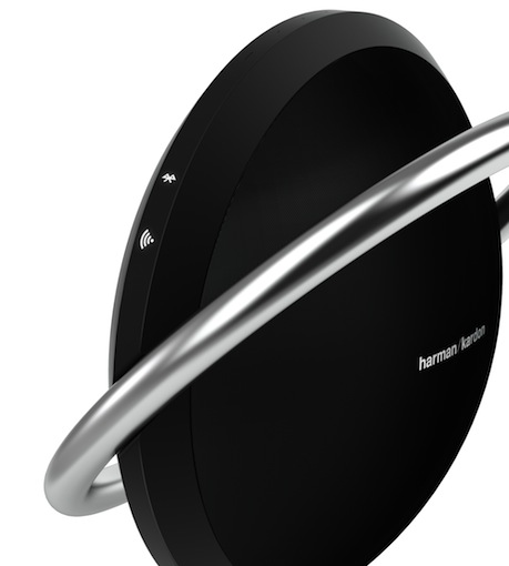 Der Harman/Kardon Onyx ist ab Oktober 2013 im Handel erhältlich und das life-magazin hat bereits ein erstes Exemplar zu Testzwecken geordert!