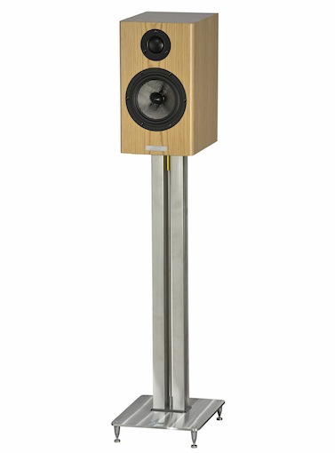 Die gebürsteten Metallständer werten die Optik der darauf befindlichen Schallwandler nochmals auf und sind optional bei ASW erhältlich.