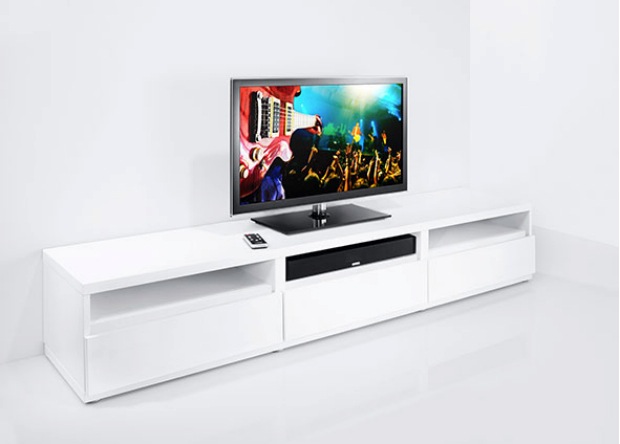 Clever gelöst: Dank kompaktester Abmessungen findet die DM50 sowohl im Lowboard, wie auf dem Rack oder dem TV-Schrank ein geeignetes Plätzchen.