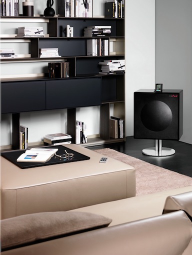 Professioneller Studio-Klang in anspruchsvollem Design mit Bluetooth-Anbindung und Digitalradio-Empfang.