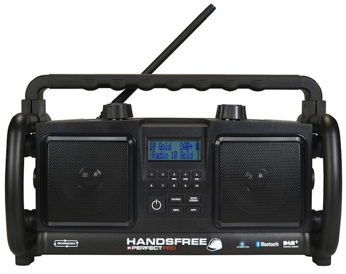 Dicke Dinger für stramme Jungs: HANDSFREE von Perfectpro - Das erste Baustellenradio mit Freisprecheinrichtung für Hand- und Heimwerker.