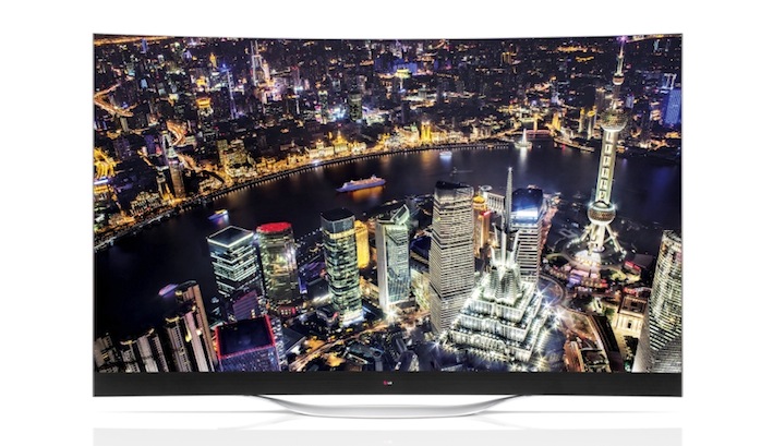 ei den ULTRA HD CURVED OLED-TV mit gebogenem 55-, 65- und 75-Zoll-Bildschirm setzt die Kombination aus proprietärer WRGB OLED-Technologie von LG und 4K Ultra HD-Bildauflösung (3840 x 2160 Pixel) neue Maßstäbe für Bildqualität und intensives Seherlebnis. 
