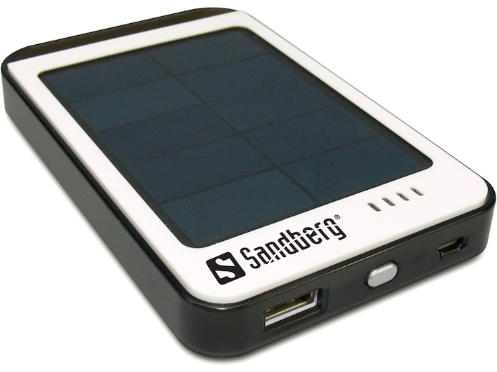 6000 mAh Akku mit 250 mA Solarzellen und 2,1 A Stromstärke: Selbst bei bedecktem Himmel oder im Dunkeln haben Sie immer noch einen leistungsstarken Reserveakku.