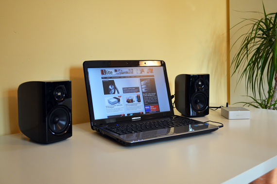 Das kleine 2.1-Set von PSB benötigt kaum Platz auf dem Schreibtisch und weiß mit vielfältigen Einsatzmöglichkeiten und hervorragendem Klang zu beeindrucken.