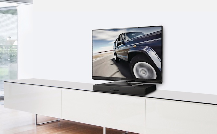 Das HTB4150B mit 3D Blu-ray Player und Smart TV ist die ideale Ergänzung des heimischen Fernsehers. Einfach das TV-Gerät auf das SoundStage-System stellen und Filme oder Musik genießen.