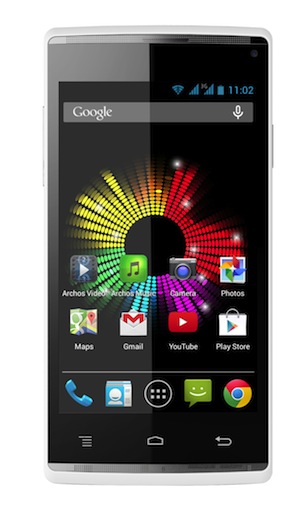 ARCHOS 40b Titanium mit zwei Front-Speakern, 4-Zoll IPS-Display, Dual-SIM und perlweißem Gehäuse ab sofort im Handel.