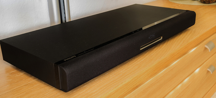Schlicht und dennoch elegant: Philips Blu-ray SoundStage Home Entertainment-System HTB4150B.