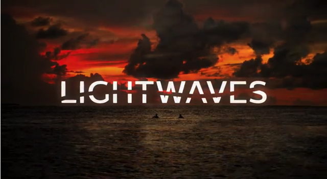 Mehr Ambilight denn je auf Philips TVs -
TP Vision präsentiert Ambilight in faszinierendem Surfer-Film.
