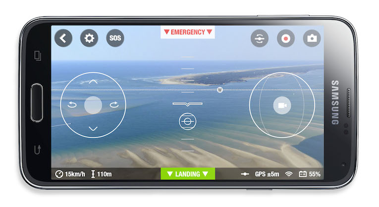 Die Parrot Bebop Drone wird via WLAN mithilfe der kostenlosen App für iOS- und Android- Smartphones und –Tablets gelenkt.