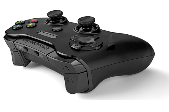 Die Full-Size-Version des iOS-Controllers SteelSeries Stratus wird im Verlauf des Jahres verfügbar sein.