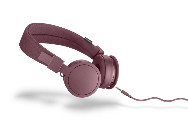 Neben einem schlanken und klaren Design besticht der Plattan ADV von Urbanears durch innovative Funktionen.