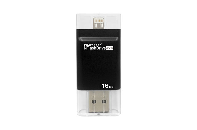 Weihnachtsbescherung bei PhotoFast: das Unternehmen beschenkt seine i-FlashDrive EVO Kunden mit einem kostenlosen Geschwindigkeits-Upgrade.