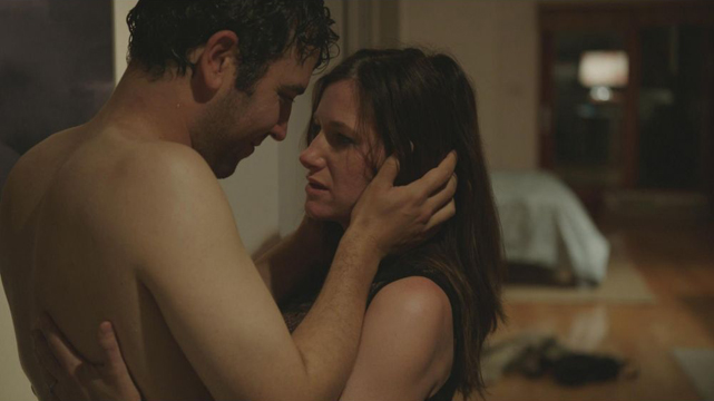 Rachel (Kathryn Hahn) und Jeff (Josh Radnor) wollen wieder Schwung in ihr Eheleben bekommen. (© Tiberius Film)