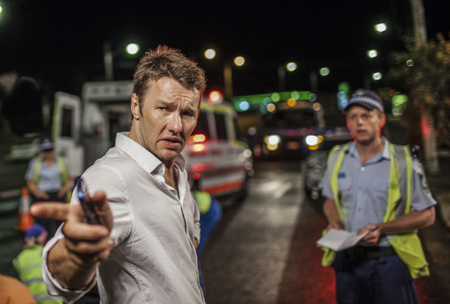 Der hochdekorierte Polizist Malcolm Toohey (Joel Edgerton) begeht nach einem Unfall mit einem Radfahrer Fahrerflucht. (© Universum Film)