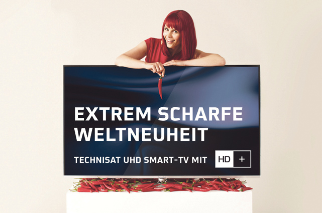 Der TechniMedia UHD+ wird in den drei Größen (43 Zoll (109 cm), 49 Zoll (123 cm) und 55 Zoll (140 cm) sowie in zwei Farbvarianten (Silber und Schwarz) erhältlich sein.