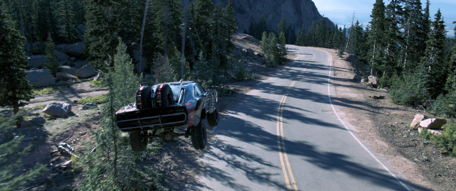 Explosive Actionszenen, atemberaubende Stunts und wahnsinnige Special Effects lassen das Adrenalin sprudeln - schneller und wilder denn je! (© Universal Pictures)