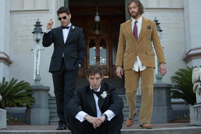 Nachdem Jason und Evan die Hochzeit ihres besten Freundes Nardo gecrasht haben, müssen sie ihm jetzt helfen, die Braut zurückzugewinnen. (© Concorde Home Entertainment)