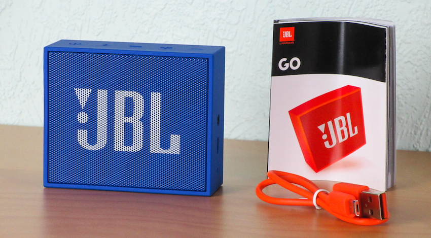 Zum Lieferumfang gehöre der Bluetooth-Lautspreher Go, ein Mikro-USB-Kabel sowie eine Bedienungsanleitung