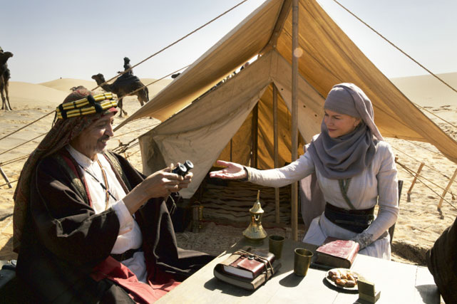 Cadagan weckt auch das Interesse für die Wüste und Beduinenvölker in Bell. (© Prokino Home Entertainment)