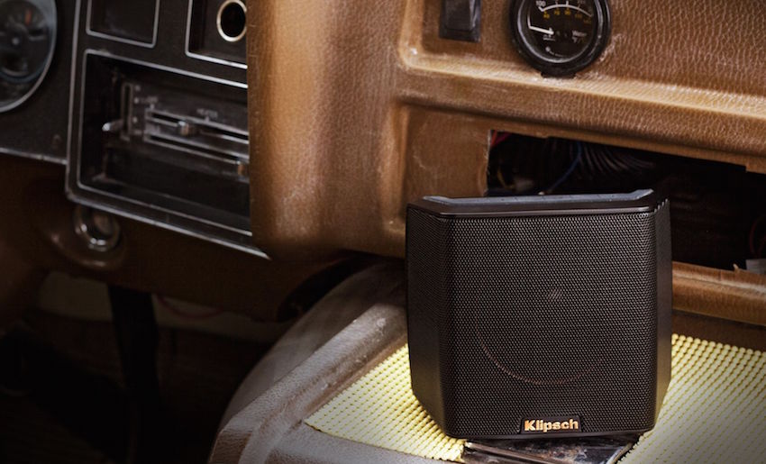 Schon optisch ein Rocker: Diesem visuellen Eindruck steht der Klang des kompakten Klipsch Groove in nichts nach.