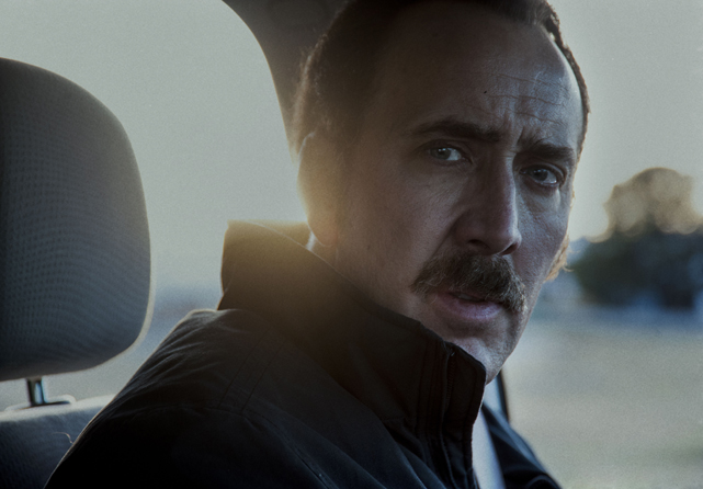 Jim Stone (Nicolas Cage) ist Cop in der Asservatenkammer des LVPD und - auch wegen seines kranken Vaters - etwas knapp bei Kasse. (© Universum Film)