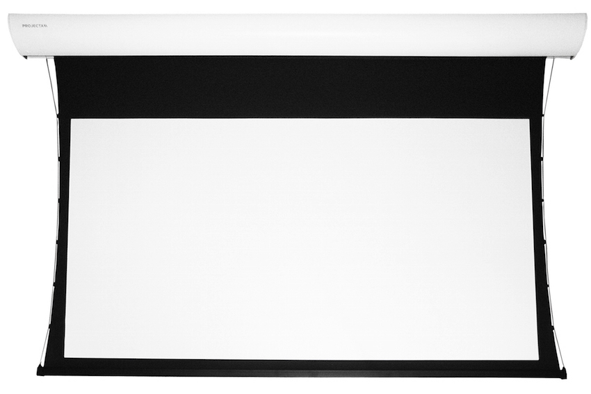 Die WS P Design GrandCinema kommt im stylisch abgerundeten Design daher und besitzt ein Tab-Tension-System für die seitliche Tuchspannung. Damit wird der Entstehung von Wellen auf der Leinwand entgegengewirkt. Auf dem Gehäuse prangt der Name des Leinwandherstellers Projecta. Foto: Michael B. Rehders