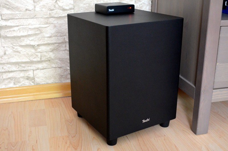 Der Subwoofer des Varion-Sets ist zurückhaltend gestaltet.
