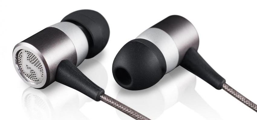 Teufel präsentiert mit dem MOVE PRO einen In-Ear-Kopfhörer der Spitzenklasse mit hochauflösendem Hi-Fi-Klang, integrierter Freisprechfunktion und optimaler Passform.
