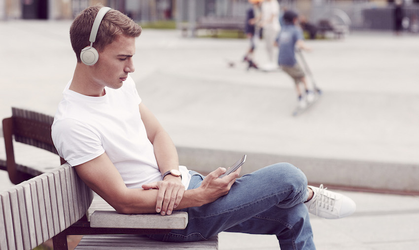 Q Adapt On-Ear: Elegante Bluetooth-Kopfhörer mit aktiver Geräuschunterdrückung und komfortabler Touch-Bedienung im minimalistischen Design