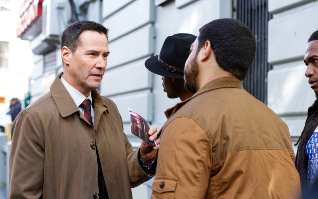 Detective Scotty Galban (Keanu Reeves) sucht den Mörder seines Partners. (© KSM Film)