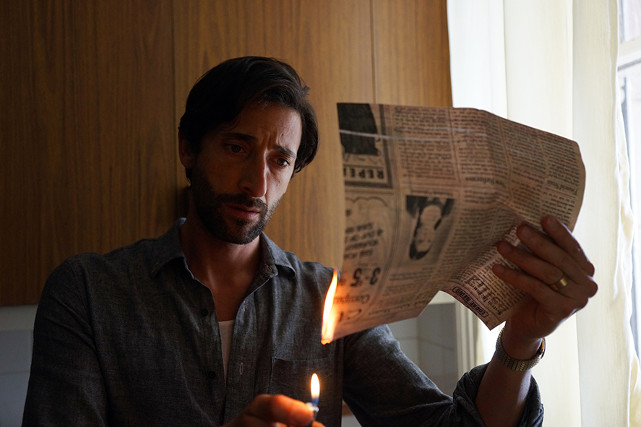 Psychotherapeut Peter Bowers (Adrien Brody) Leben gerät aus den Fugen als er entdeckt, dass seine Patienten Geister sind. (© EuroVideo)