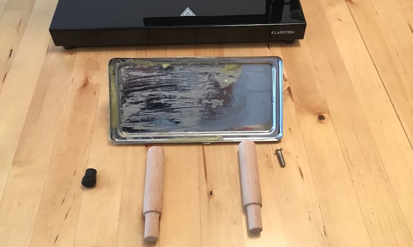 Ist die Drillsession vorbei, wird die Grillplatz mit wenigen Handgriffen demontiert und kann nun bequem gereinigt werden.