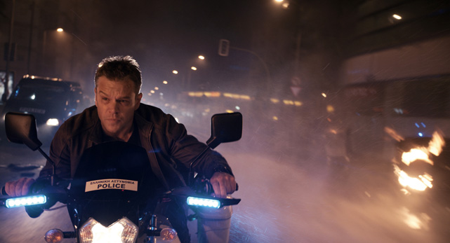 Der ehemalige Top-Spion Jason Bourne (Matt Damon) muss aus dem Schutz des Untergrunds auftauchen. (© Universal Pictures)