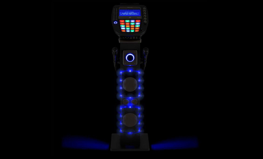 Imposantes Lichtspiel: Wie es sich für eine ordentliche Karaoke-Maschine gehört, liefert das KaraBig auch eine beeindruckende Illumination.