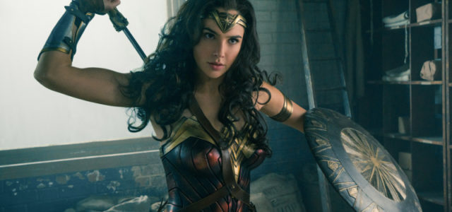 Die Amazonenprinzessin Diana (Gal Gadot) wurde zu einer unüberwindlichen Kriegerin ausgebildet. (© Warner Bros)