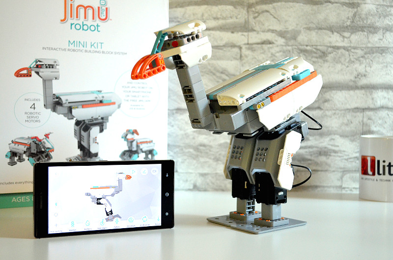 Spielspaß mit Lernfaktor: Das Jimu Robot Mini Kit ist dank App-Steuerung ein schöner Zeitvertreib für kleine und große Kinder.