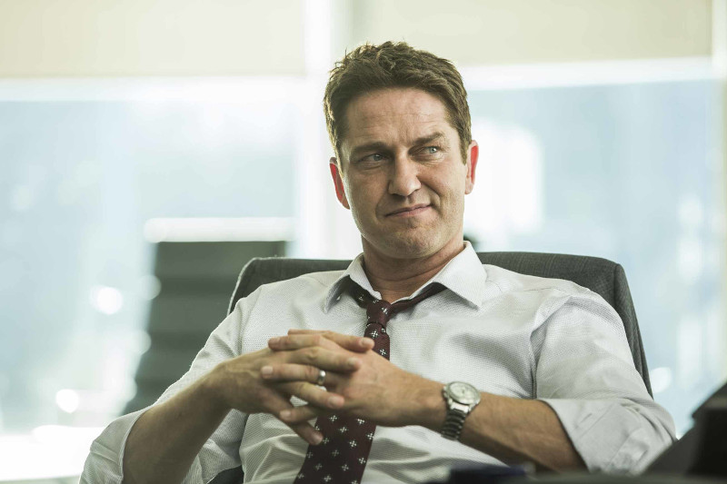 Dane Jensen (Gerard Butler) ist ein gerissener Headhunter aus Chicago. (© Universum Film)