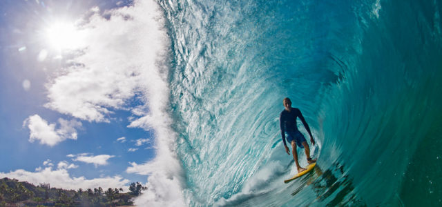 Clark Little zählt zu den renommiertesten Surf-Fotografen. (© Lighthouse Home Entertainment)