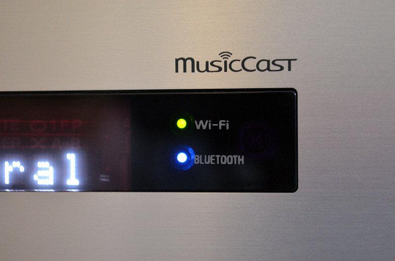 Neben WLAN kommuniziert der NP-S303 drahtlos auch per Bluetooth.