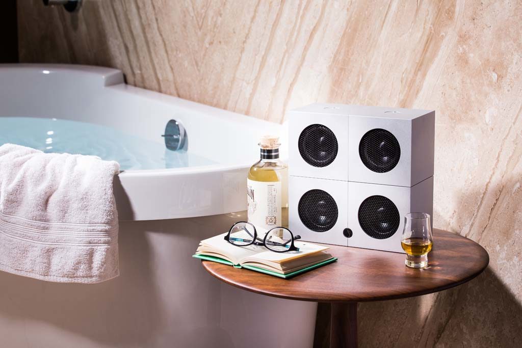 Nebeneinander oder aufeinander: Die Soundgil Cubes lassen sich auch stapeln.