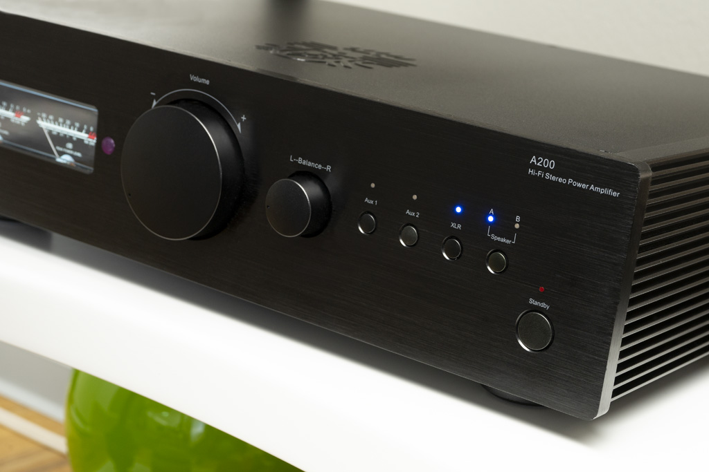 Stereo-Verstärker Block A-200 – Analoges Kraftwerk für pures HiFi » lite -  DAS LIFESTYLE & TECHNIK MAGAZIN