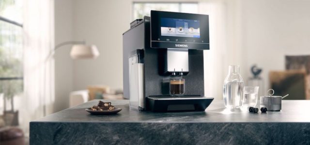 Siemens EQ900: Vollendeter Kaffeegenusswie vom Barista