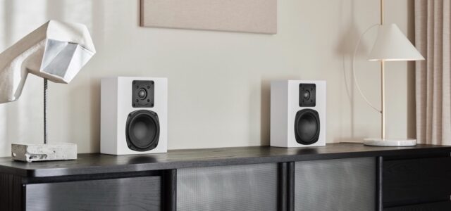 M&K Sound stellt D95 und D85 vor: vielseitige Lautsprecher mit edlem Finish