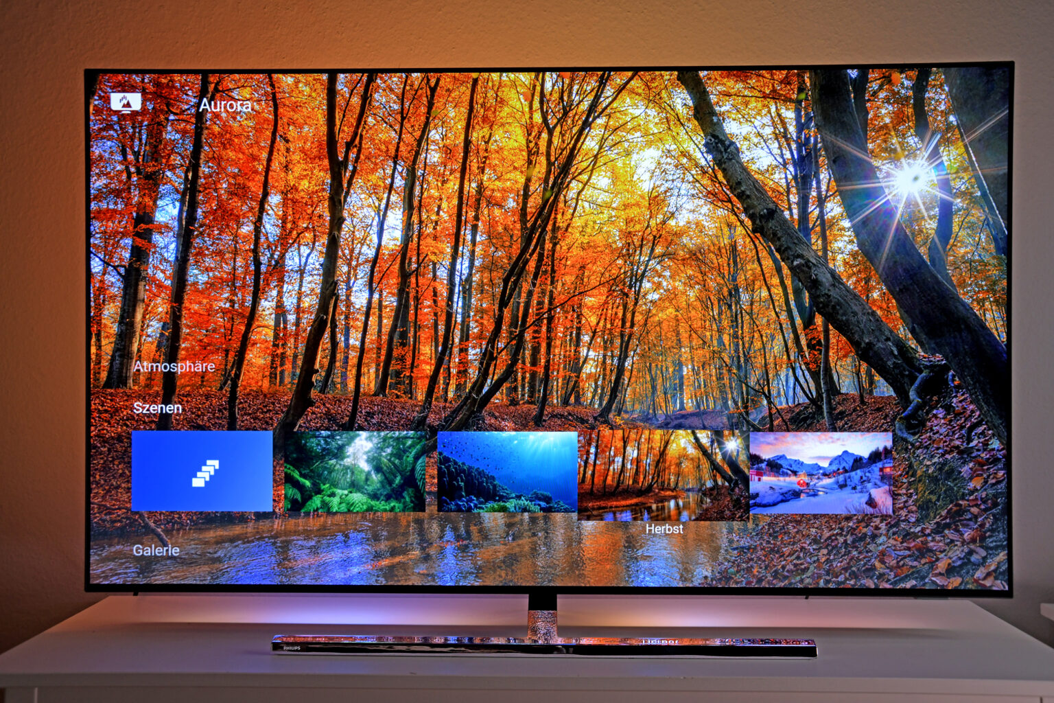 Philips 65OLED807 – Beeindruckendes 4K-Fernseh-Erlebnis mit lebendigen ...