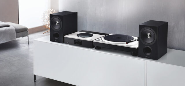 Technics enthüllt Netzwerk-CD-Receiver SA-C600 in attraktivem matt-weißen Finish