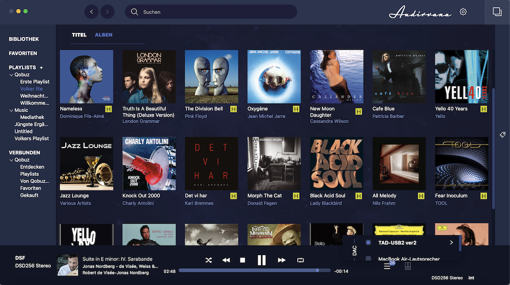 Wer via USB seinen Rechner anschließt, um Musik von seiner NAS zu streamen, sollte eine audiophile Player-Software verwenden. In diesem Fall ist Audirvana auf dem Laptop installiert. Neben den Files der eigenen Musikbibliothek steht, wenn man einen Musikdienst wie hier Qobuz einbindet, ein schier unbegrenztes Musikangebot zur Verfügung.