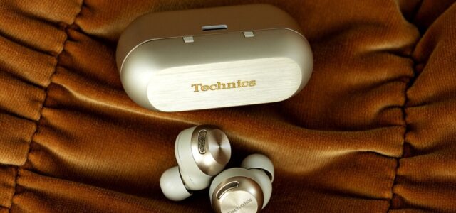 Technics präsentiert Jubiläums-Edition der EAH-AZ100 True Wireless Ohrhörer  in Champagner Gold